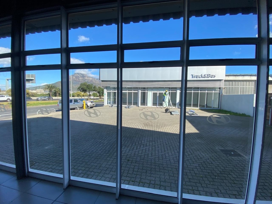 To Let commercial Property for Rent in Paarden Eiland Western Cape